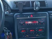 Używany Audi A4 2004 Szary Kombi