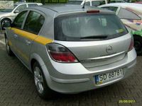 używany Opel Astra 1.4dm 90KM 2009r. 51 500km