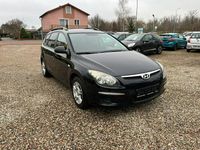 Używany Hyundai i30 109 KM (80 kW) 2010 Czarny Kombi