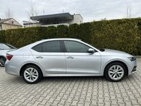 używany Skoda Octavia 1.5dm 150KM 2020r. 124 636km