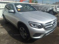Używany Mercedes GLC300 241 KM (177 kW) 2019 Srebrny SUV