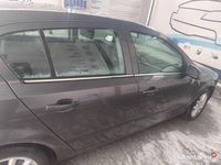 używany Opel Astra Hatchback 1.7 cdti 2009 r.