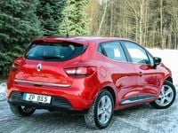 Używany Renault Clio IV 90 KM (66 kW) 2016 Inny (metalik, perła) Hatchback