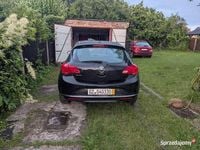 Używany Opel Astra 2015 Czarny Hatchback