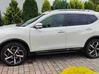 używany Nissan X-Trail wyposażenie Tekna, napęd 4x4, dach panorama