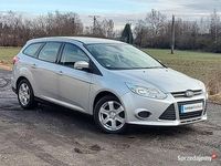 Używany Ford Focus 2014 Srebrny Kombi