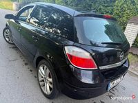 Używany Opel Astra 2006 Czarny Hatchback