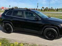 Używany Jeep Cherokee 180 KM (132 kW) 2019 Czarny SUV