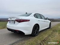 używany Alfa Romeo Giulia 2.0 Ti Q4 280KM