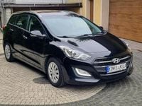 Używany Hyundai i30 110 KM (80 kW) 2015 Czarny (metalik) Kombi