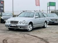 Używany Mercedes E270 170 KM (125 kW) 2000 Srebrny Kombi