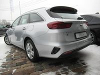 Używany Kia Ceed 160 KM (117 kW) 2021 Srebrny (metalik) Hatchback