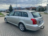 używany Toyota Avensis benzyna + LPG - 2005rok- Hak