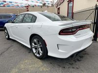 używany Dodge Charger 5.7dm 370KM 2021r. 5 400km