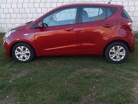 Używany Hyundai i10 2014 Czerwony Hatchback