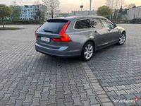 używany Volvo V90 D4 Momentum Stan Bdb Prywatnie