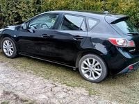 Używany Mazda 3 105 KM (77 kW) 2010 Czarny Hatchback