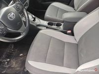 używany Toyota Auris Hybrid 1.8 hybryda