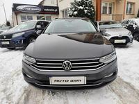 Używany VW Passat 150 KM (110 kW) 2023 Grafitowy (metalik) Kombi