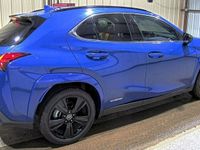 używany Lexus UX 2dm 181KM 2021r. 33 629km