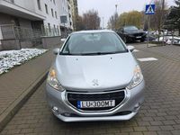 używany Peugeot 208 1.4 diesel klimatyzacja wazne opłaty
