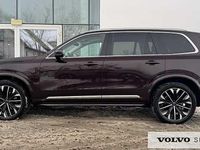 Używany Volvo XC90 250 KM (183 kW) 2025 Czerwony SUV