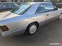 używany Mercedes E300 W124 Manual