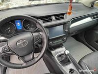 używany Toyota Avensis 2.0 D4D panorama,bixenon