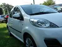 używany Peugeot 107 1dm 68KM 2013r. 179 000km