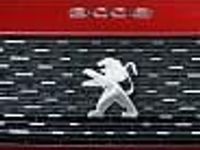 używany Peugeot 3008 1.2dm 130KM 2023r. 93 000km