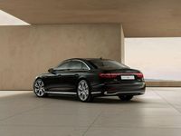 używany Audi A8 3dm 340KM 2025r. 5km