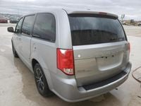 używany Dodge Grand Caravan 3.6dm 283KM 2017r. 110 000km