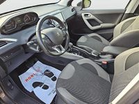 Używany Peugeot 2008 Allure 2018 Szary SUV