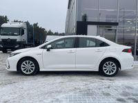 Używany Toyota Corolla Comfort 122 KM (89 kW) 2021 Biały (metalik) Sedan/Limuzyna