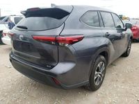 Używany Toyota Highlander XLE 295 KM (216 kW) 2020 Szary SUV