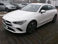 używany Mercedes CLA180 2dm 115KM 2022r. 82 000km
