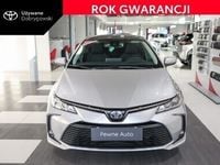 Używany Toyota Corolla Comfort 122 KM (89 kW) 2022 Srebrny Sedan/Limuzyna