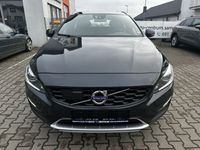 używany Volvo V60 CC 2dm 190KM 2017r. 138 000km