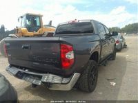 używany Toyota Tundra 2020, 5.7L, 4x4, od ubezpieczalni