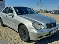 używany Mercedes GLE450 AMG 2.1dm 143KM 2004r. 299 788km