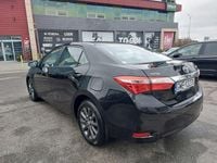 używany Toyota Corolla 1,6 benzyna 138 tys km Sedan Salon Polska