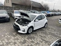 używany Toyota Yaris Hybrid 1.5dm 116KM 2025r. 6 300km