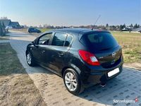Używany Opel Corsa 2014 Czarny Sedan/Limuzyna