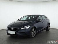 Używany Volvo V40 2018 Niebieski Kombi