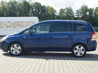 używany Opel Zafira 1.6dm 115KM 2010r. 211 000km