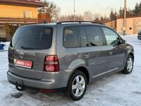 Używany VW Touran United 105 KM (77 kW) 2008 Szary (metalik) Minivan