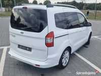 używany Ford Tourneo Courier 