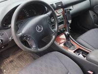 Używany Mercedes 180 2002 Sedan/Limuzyna