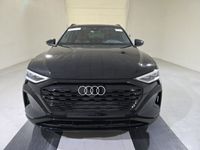 używany Audi Q8 e-tron 