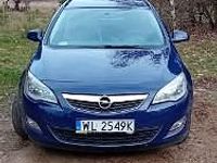 Używany Opel Astra Enjoy 110 KM (80 kW) 2011 Niebieski Kombi